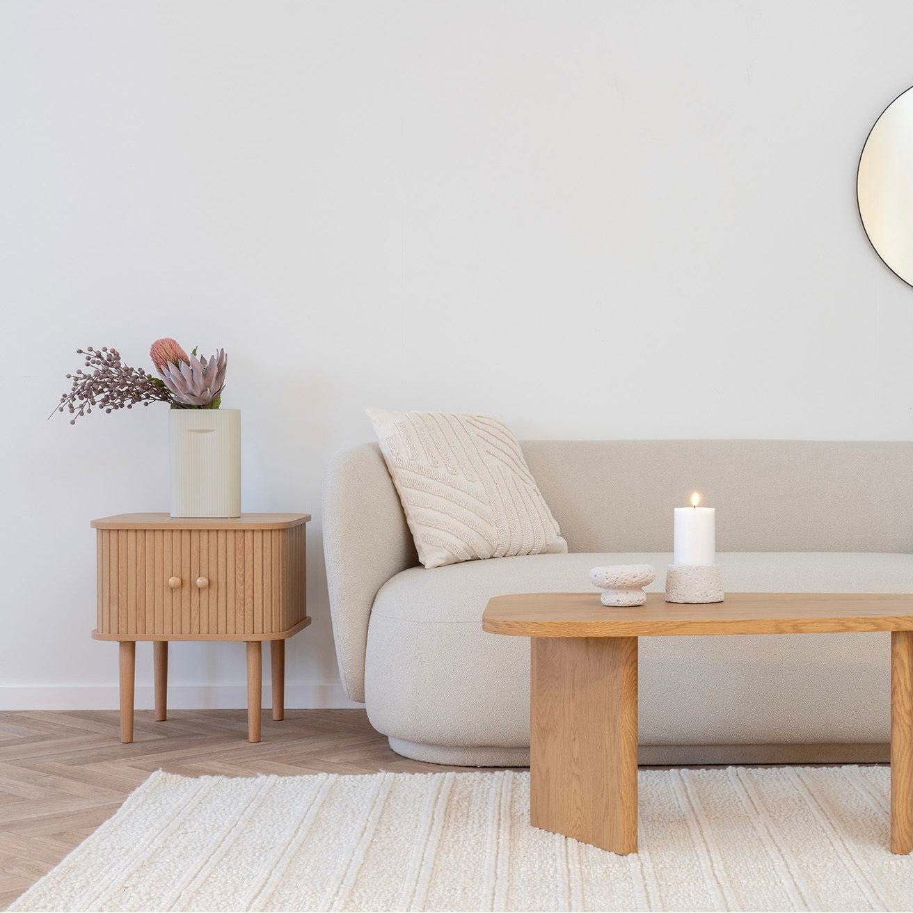 Sora 160x230cm handwoven wool rug - Ivory