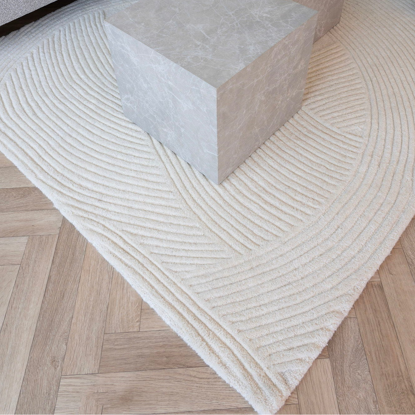 Eira 160x230cm wool rug – Ivory